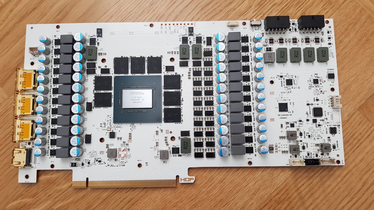 madness727's tweet photo. GALAX RTX4080 HOF OC LAB Plus-X 
This card is on another level of overkill https://t.co/r9pfgaZEeP