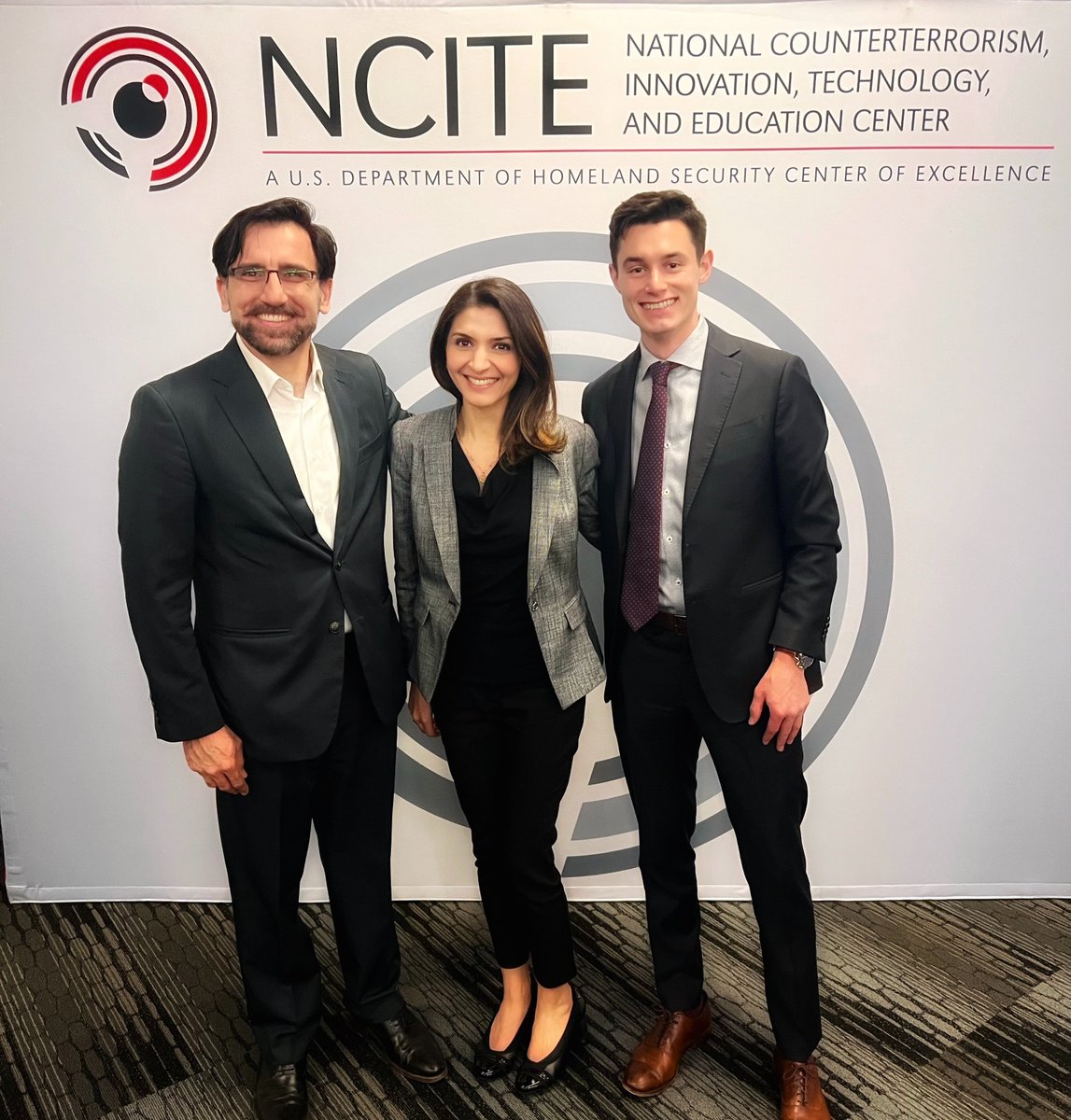 Dr. Amira Jadoon ***امیرہ جدون tweet media