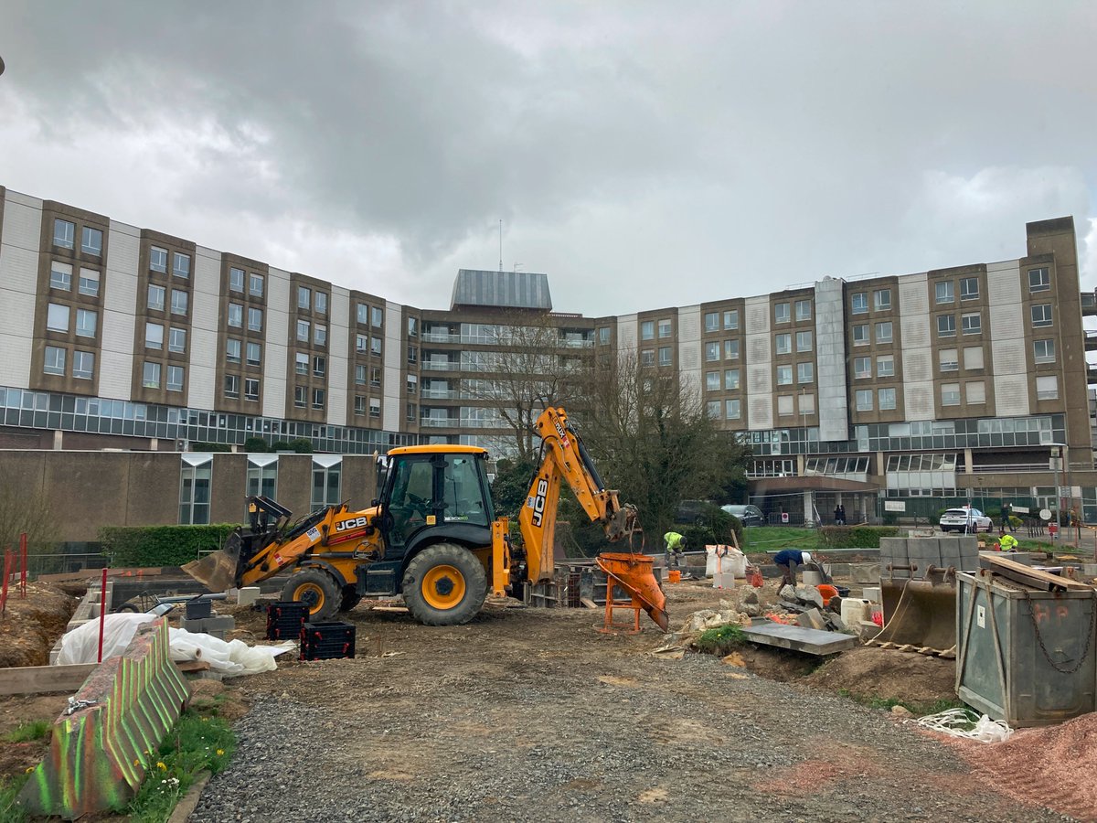 CHURennes's tweet photo. 🚧L'hôpital sud accueillera en sept. la🏠des #femmes de #Rennes: lieu d'accueil, d'écoute &amp; de #soins pour les ♀️ victimes de #violences porté par le CHU, l'Asfad &amp; @metropolerennes avec le soutien de @regionbretagne @ille_et_vilaine @ArsBretagne @KeringForWomen @FondsNominoe 🙏 https://t.co/XjxpCk7KI9
