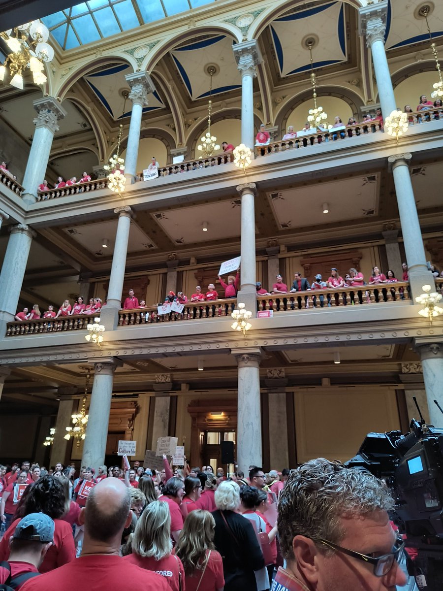 Statehouse filling up today ...