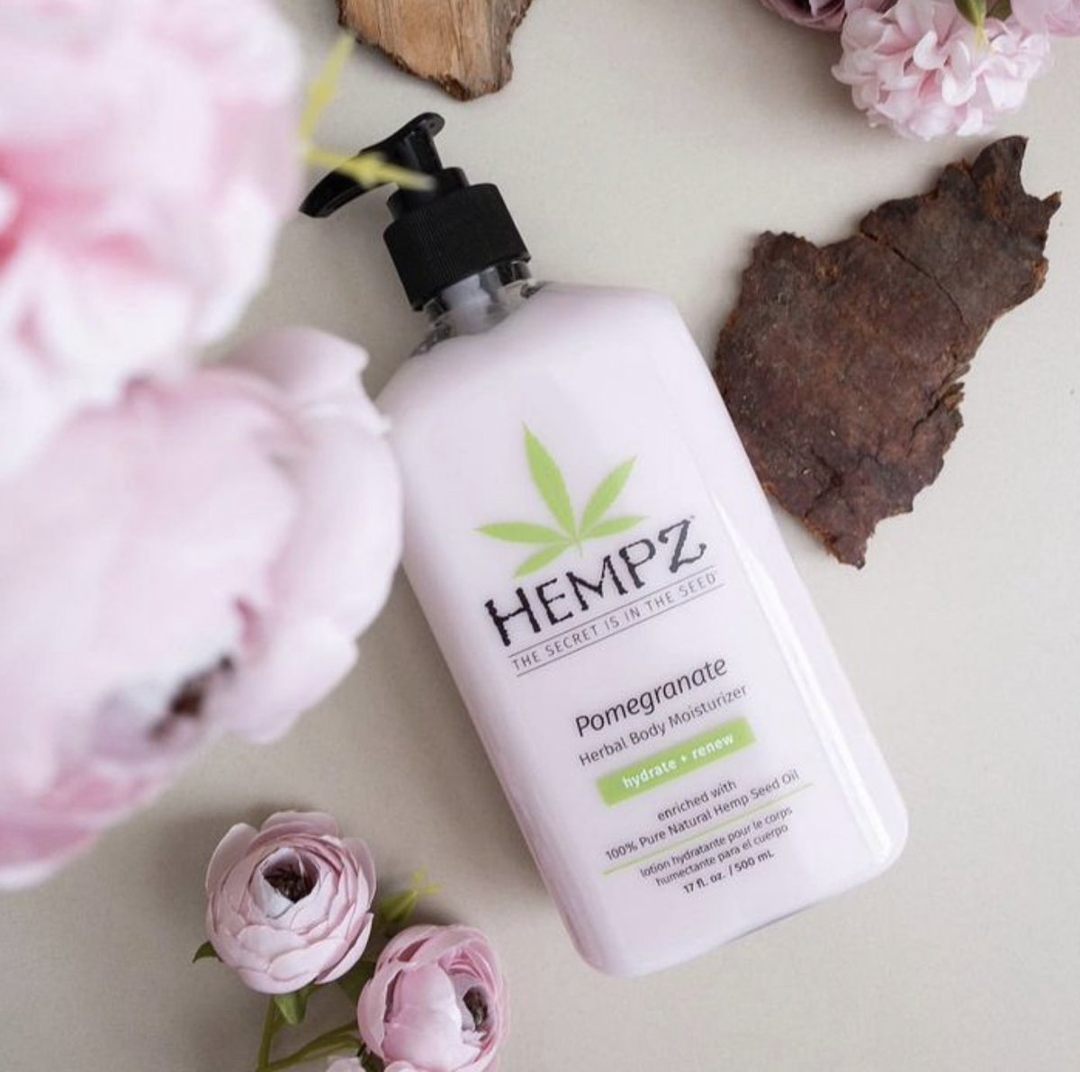 You can't beat our firm favourite staple, Pomegranate Herbal Body Moisturiser as part of your spring beauty regime. 🌸
Picture credit @hempz__rostov__krasnodar

Have you tried this one yet for hydration and renewal? 🐣
#purehempseedoil #hemp #hempskincare #hemp