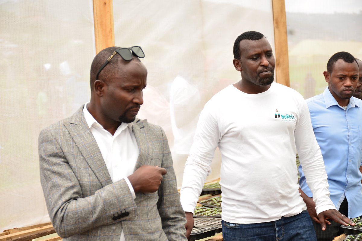 HoReCo_Rw's tweet photo. Today, the Minister of Agriculture @Ilde_Musafiri, The director General of RAB @T_Ndabamenye and CEO of HoReCo @RBucyana along with other government institutions responsible for agriculture, visited the Nyagisenyi-Rufigiza Irrigation Schemes. https://t.co/YiXuu9Mqig