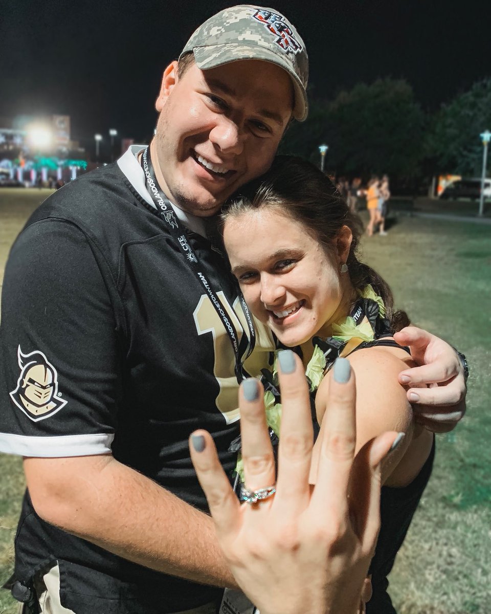 #UCFDayofGiving fav memory mall memory: getting engaged to ⁦@dhesport⁩

Today I support ⁦@4EVERKnightsUCF⁩ for all it gave me as a student and even now in my career!