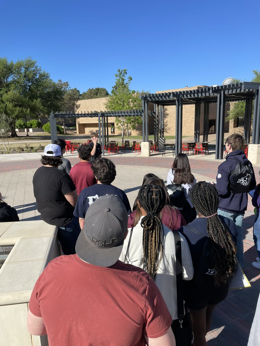 CoachGerhart's tweet photo. First stop on our Texas College Tour: @ACUedu! Special visit by an @LegacyRebels Alumni: Tamil Adele! #GoWildcats #campustour https://t.co/MiJa7kon08