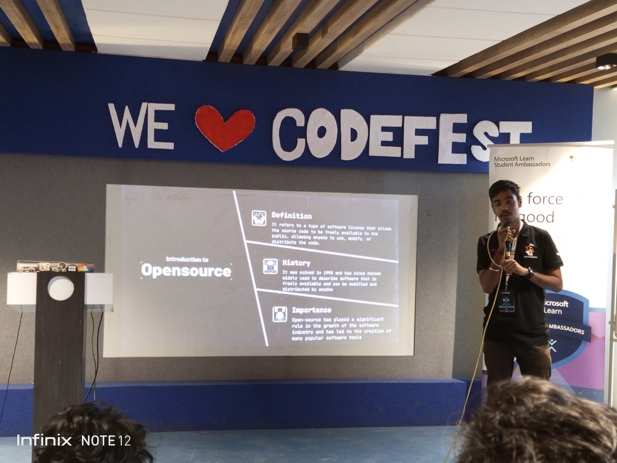 dscjisu's tweet photo. Big shoutout to @imanishbarnwal for an amazing session at Codefest 2023! 🙌 Your insights on open source and @github were invaluable, and our community of coders learned a lot. Thank you for sharing your knowledge and expertise with us! #Codefest2023 #GitHubCampusExpert https://t.co/zN98TSx1uk