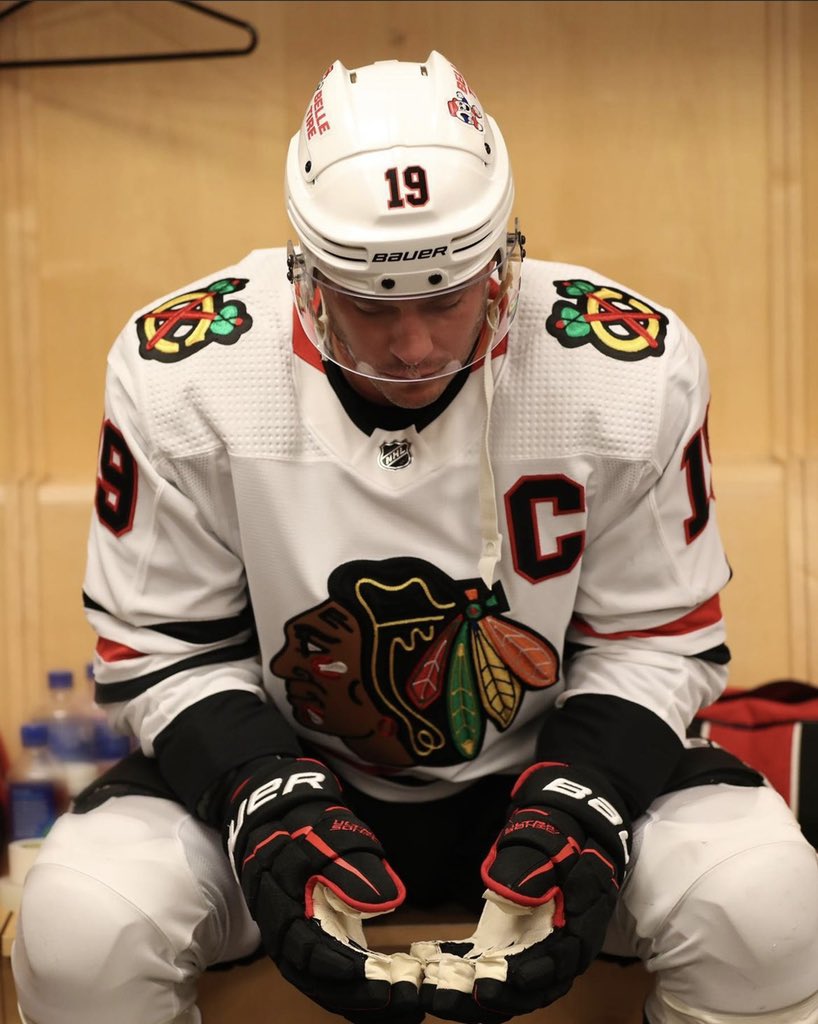 TalkinHawkey's tweet photo. My captain forever♥️ #Blackhawks https://t.co/HrSaGwQ1BQ