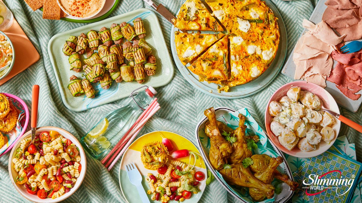 MollyGallSW's tweet photo. Happy #WorldEarthDay – why not get out for some #BodyMagic or a family picnic and step into nature for a breath of fresh air 🚶‍♀️🚶‍♂️! With #SlimmingWorld, picnic classics like scotch eggs, quiche and sandwiches are still on the menu 😋. Drop me a DM to find out more ❤. https://t.co/BONd1RPcGJ