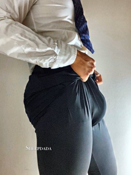 SEEKER4576's tweet photo. @yangdada198 in formal clothes 
So hot daddy 🥵🥵🥵
#杨一达
#杨达达
#达达先生
#sheepdada23
#dadabigdiao
#yangdada198
#sheepdada https://t.co/mmwyigin81