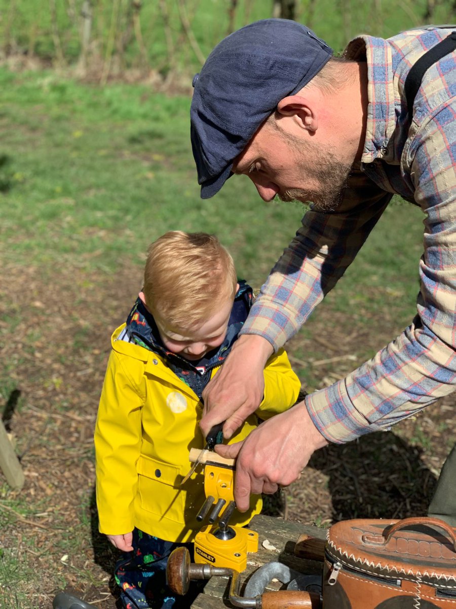 Fruitsforest16's tweet photo. I might only be 3 but today I have used a flint &amp; steel to light a piece of cotton wool. Used a saw, peeler, clamp and drill &amp; made a whistle! Risk taking at its best! @EYTagteam @Muddyfaces @cosydirect @OutdoorEdChat https://t.co/6whUn6JCYk