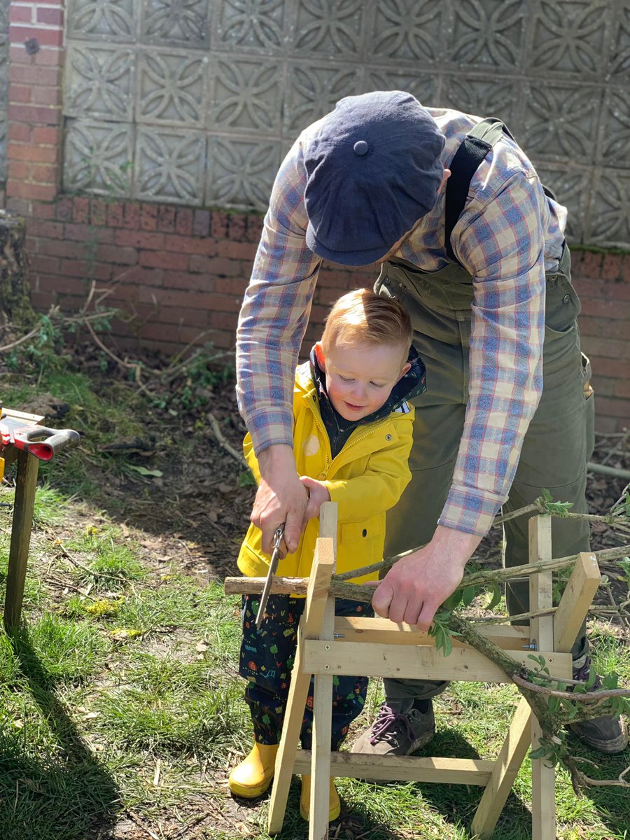 Fruitsforest16's tweet photo. I might only be 3 but today I have used a flint &amp; steel to light a piece of cotton wool. Used a saw, peeler, clamp and drill &amp; made a whistle! Risk taking at its best! @EYTagteam @Muddyfaces @cosydirect @OutdoorEdChat https://t.co/6whUn6JCYk