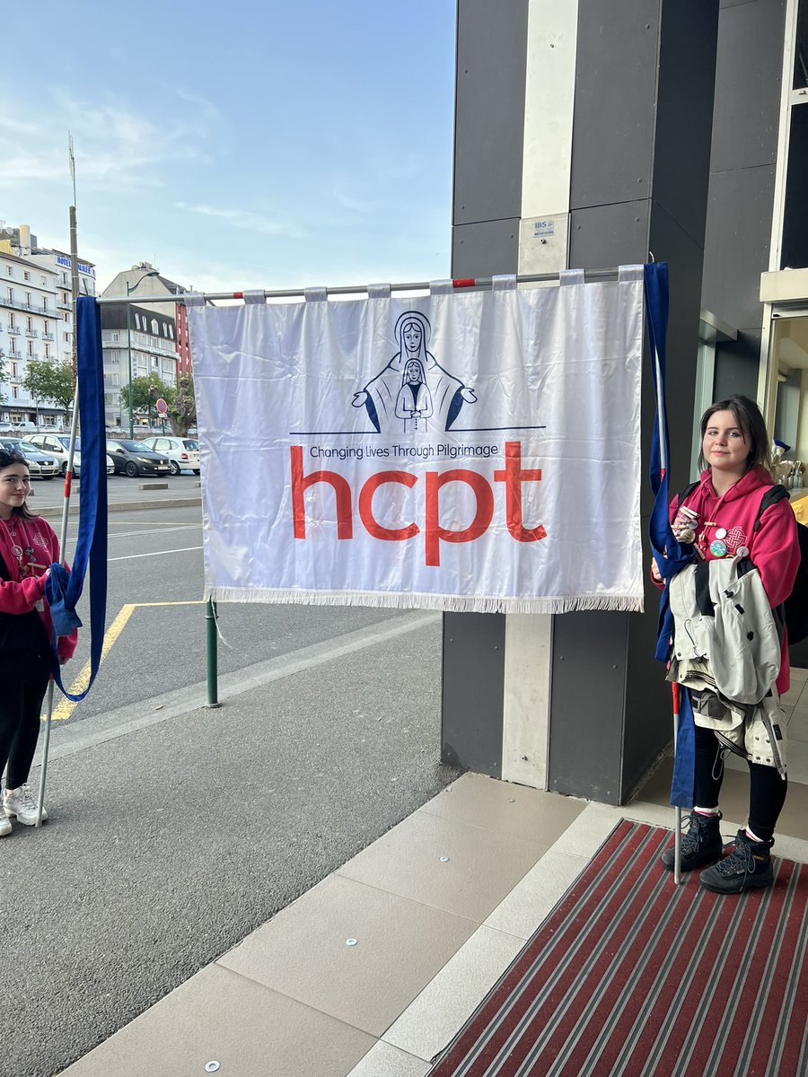 STM_RE's tweet photo. We absolutely loved helping out during Tuesday’s @HCPT torchlight procession! 🕯️❤️ #Group714 https://t.co/ZzWsSq4wA8