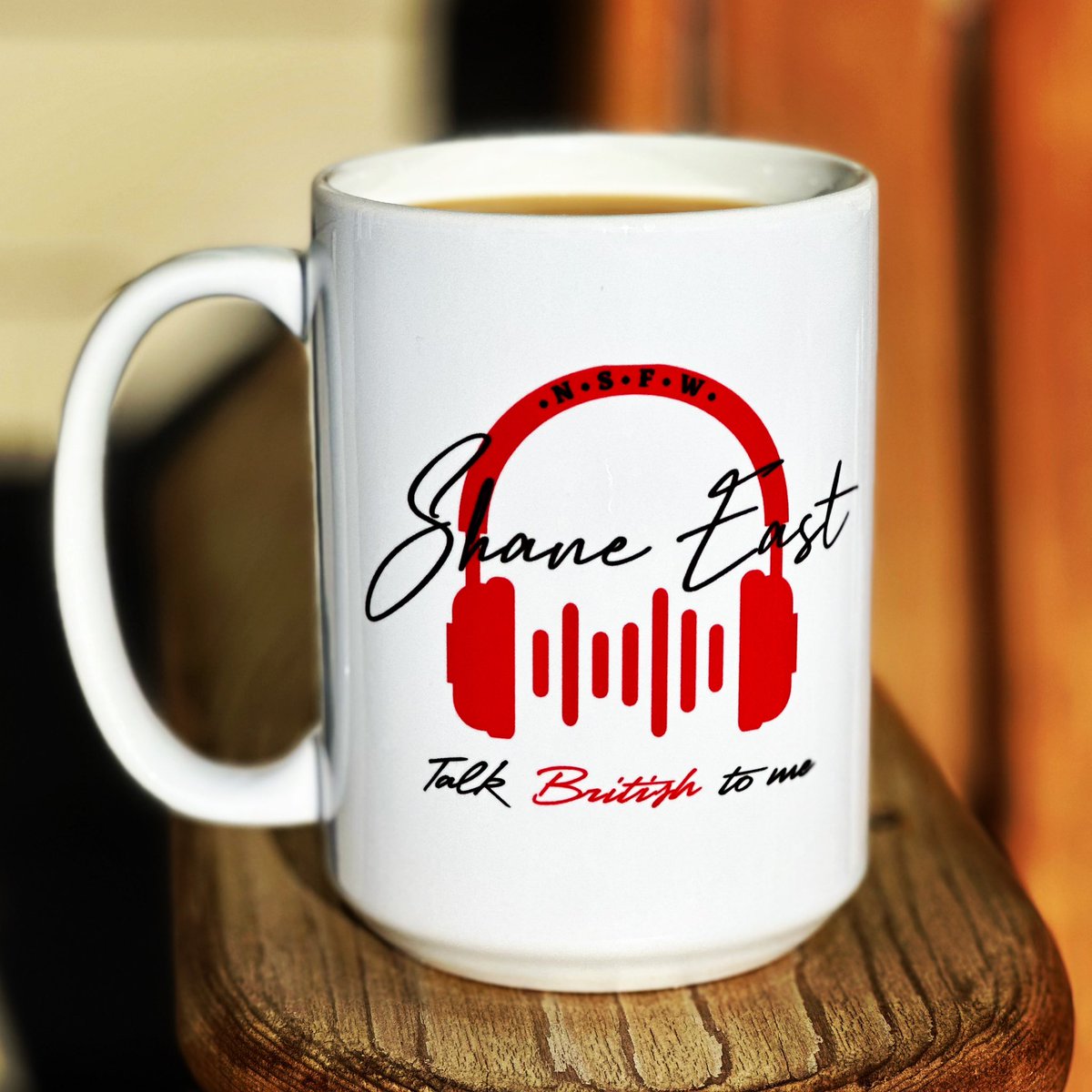 VoiceAddicted2's tweet image. Not quite warm enough in the PNW for a cuppa on the patio yet. @ShaneEastReads lounging outside on #bigdeck are #goals. ☕️🌅🇬🇧
AddictedtotheVoice.com