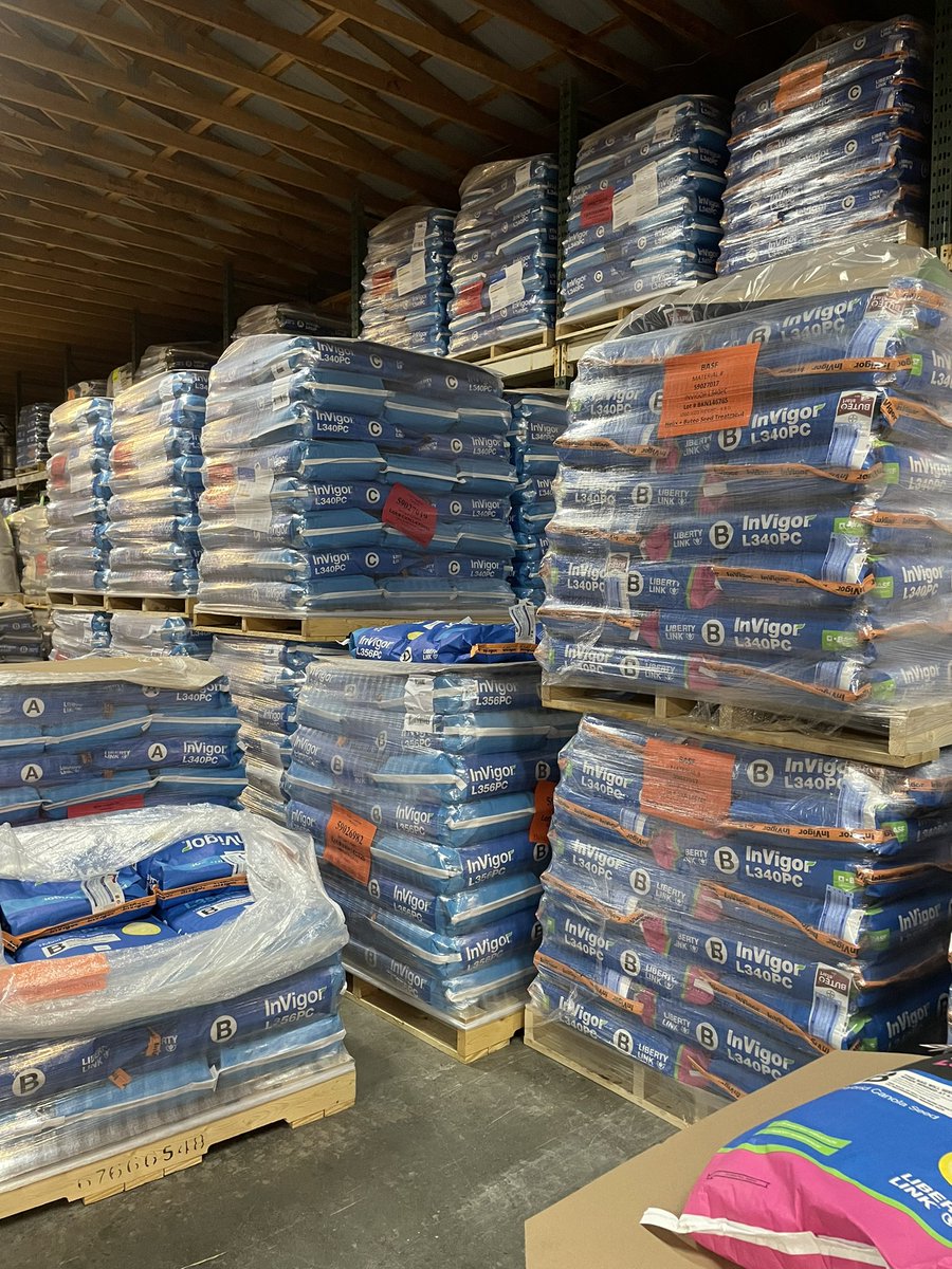 Thank you to everyone who took time out of their day to pick up canola seed and joined us for lunch yesterday! 

It was great to see the office full of familiar faces. We wish all of our growers a safe and successful spring! 🌱 🌾