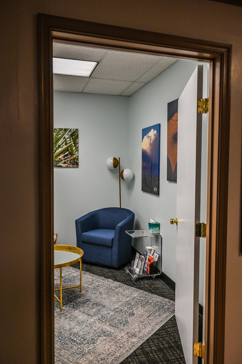 NorfolkPD's tweet photo. Thank you, @Proj_Beloved: The Molly Jane Mission for donating the resources to build a new soft room at the Special Victims Unit. This room will provide a more comfortable environment for victims of sexual assault when they are being interviewed by detectives. https://t.co/cZ9jkEPUoT