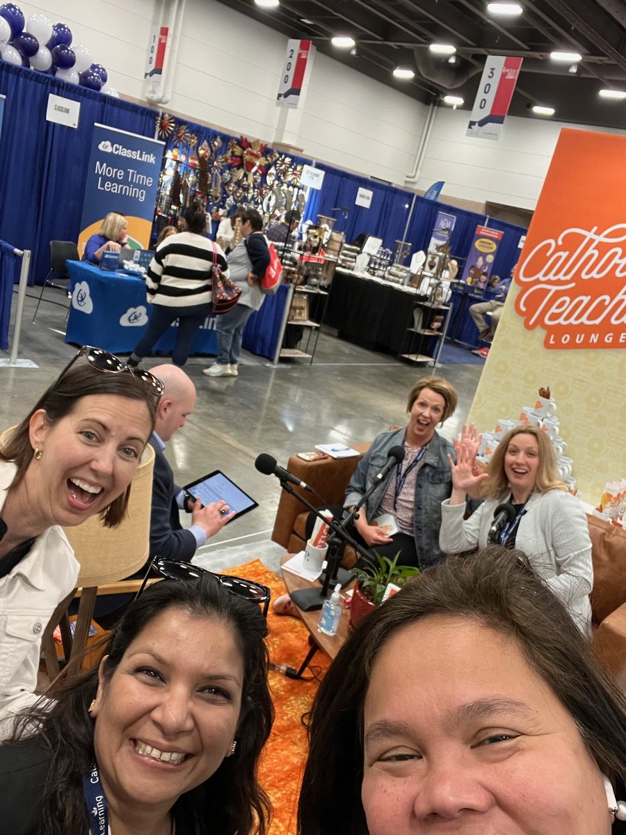cmccejka's tweet photo. Lots of fun with our LA friends in the @catholic_lounge! Thanks for stopping by! https://t.co/olNCcXXduo