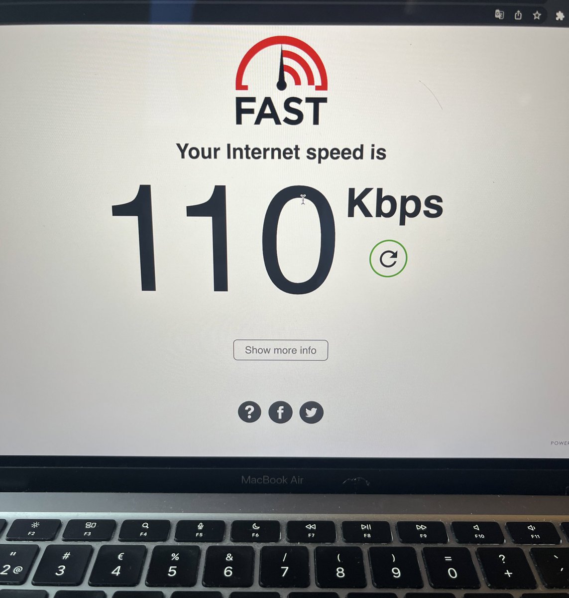 Tåg i Sverige: Gratis WiFi ombord!!!!

Också tåg i Sverige: