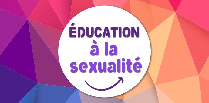 ClgVilleneuve83's tweet photo. La semaine du lundi 3 avril a été mise en œuvre l’éducation à la sexualité pour toutes les classes de 3e du collège par les élèves infirmiers du service sanitaire en présence de Mme Chauvier, infirmière scolaire du collège. https://t.co/9LqlrUwcPX