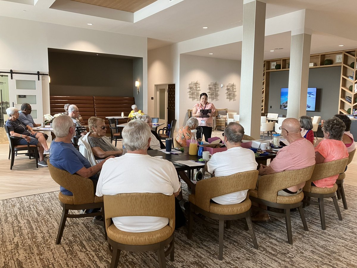 ParasolMelbour1's tweet image. Sheila from @VITAS was at Parasol this morning to talk about #advanceddirectives and #fivewishes
We appreciate our community partners so much
#vitashealthcare #hospice #seminar #community #SUNprogram #seniorliving #adeloncapital #alwaysunited #unitedgroup