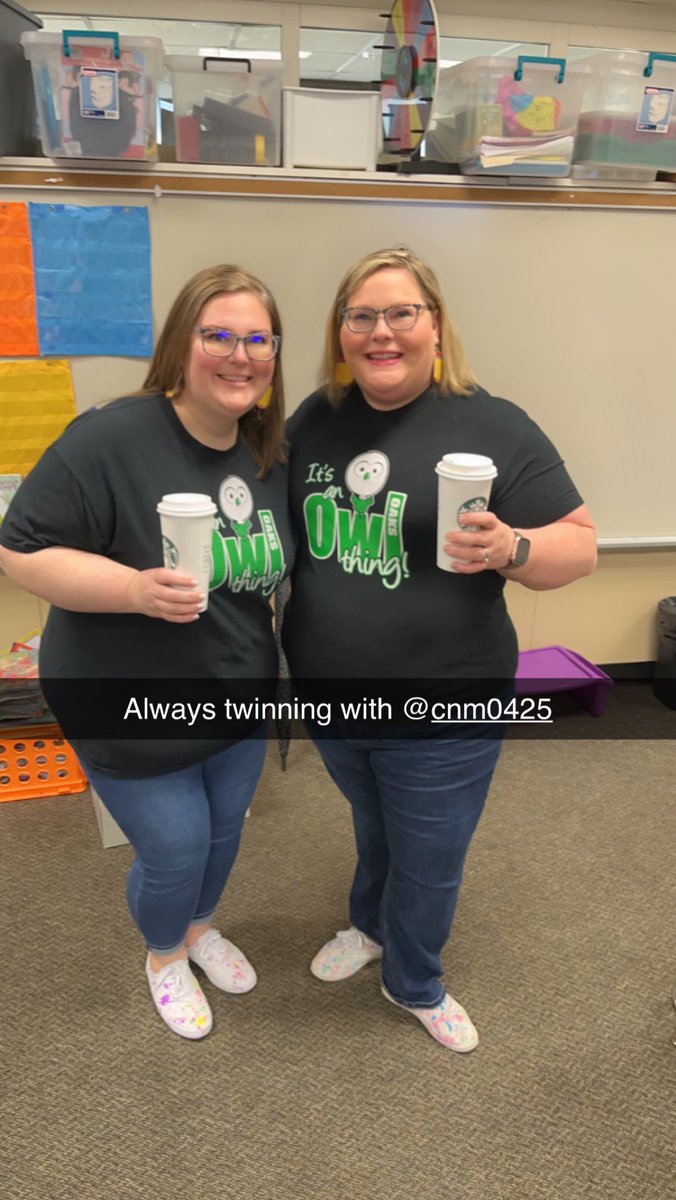 Spotlight on our Future Stories - College Roommate/Twin Day! @HumbleISD_OE @Oaks4th @OE3rd @Starbucks #everychildeveryday #teacherbesties #twinnies