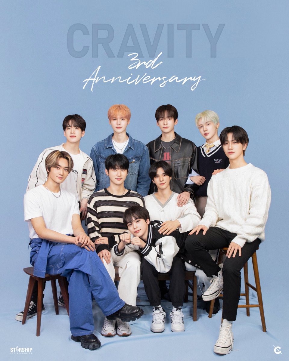 야밤에또코박고우네…..
가족보다도더가족같아요아기들아