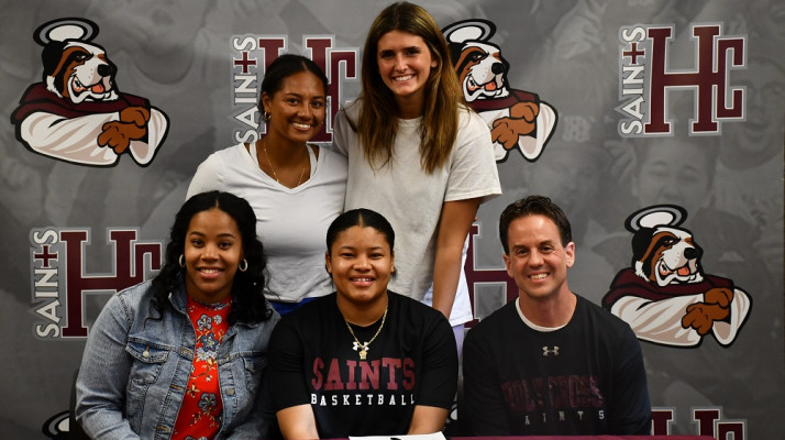 HOCROSAINTS's tweet photo. Women's Basketball: Saints sign NCAA Div. 1 Transfer Trinity Clinton
 - https://t.co/blkmTHjH5H https://t.co/D7dOhume9X