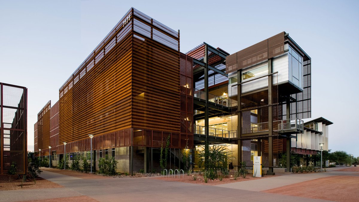 asunews's tweet photo. .@CISAASU is reorganizing into 3 new schools! 🏫
This will boost the college’s identity as a distinctive arts and sciences college and meet the needs of the East Valley community around the Polytechnic campus. Learn more: https://t.co/WefyCcHPmb https://t.co/hbrWOWV5q7