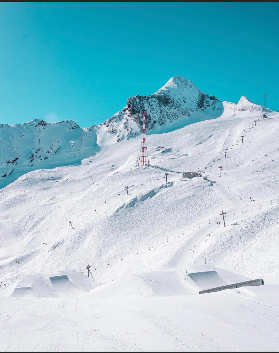 Plenty of snow still if you fancy it ❄️ - check this little compilation out of places you can still catch some great skiing...🤙🏻

📷️ In order of appearance
@whistlerblackcomb (Simon Burton)
@visitcairngorms
@Valthorens (Vikram Singh)
@Kaprun
<a href="/LaPlagne/">La Plagne</a>
<a href="/LakeTahoe/">Lake Tahoe</a>
@Chatel