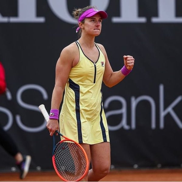 ¡NADIA #PODOROSKA A CUARTOS! 🔝

🇦🇷 La tenista argentina venció 6-4/2-6/6-3 a Anastasia Tikhonova 🇷🇺 por lo octavos del W60 de Chiasso 🇹🇳

En la siguiente ronda se enfrenatará a Elina Avanesyan 🇷🇺(167ª)