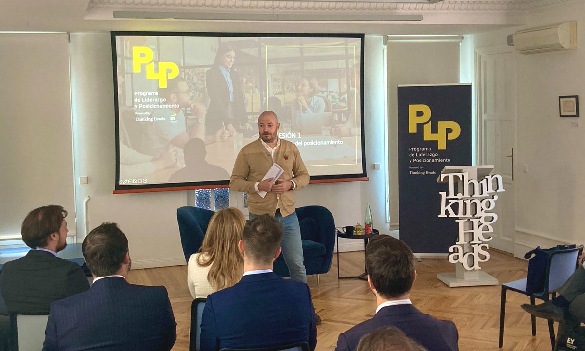 Un placer haber impartido en <a href="/ThinkingHeads/">Thinking Heads</a> la primera sesión del Programa de #Liderazgo y Posicionamiento (PLP) junto con <a href="/EY_Spain/">EY Spain</a>, en la que analizamos la metodología que utilizamos para construir un #posicionamiento personal coherente, alineando el “ser”, “hacer” y “decir".