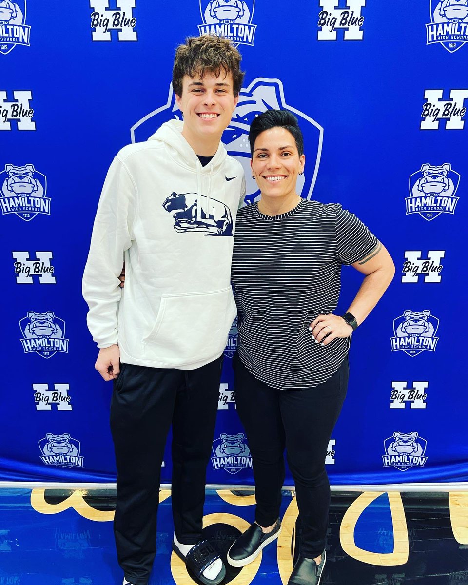 MimiMahon21's tweet photo. Congratulations, Aiden!  I’ve enjoyed being part of your process!! https://t.co/6zhsiCGyl4