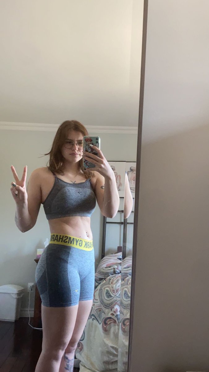 mayamuscles's tweet photo. what are yall up to today?💗 https://t.co/CuPI5ERCMF