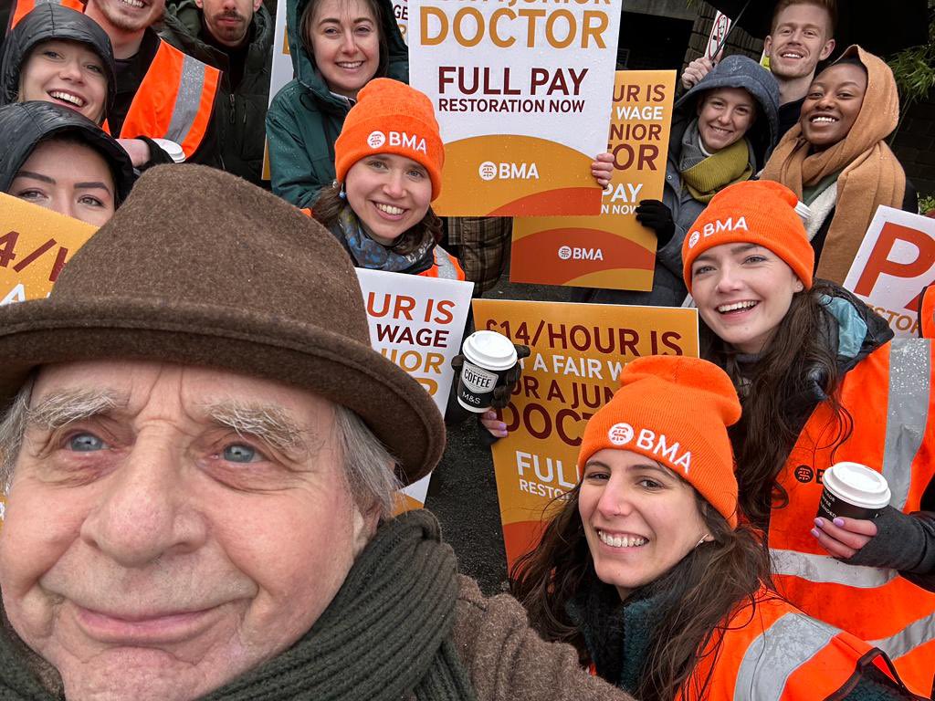 The appearance of two Doctor Who's on #PayRestoration picket lines is awesome. Support from Peter Capaldi and <a href="/4SylvesterMcCoy/">Sylvester McCoy</a> is very much appreciated. Have any other incarnations been spotted? #JuniorDoctorsStrike