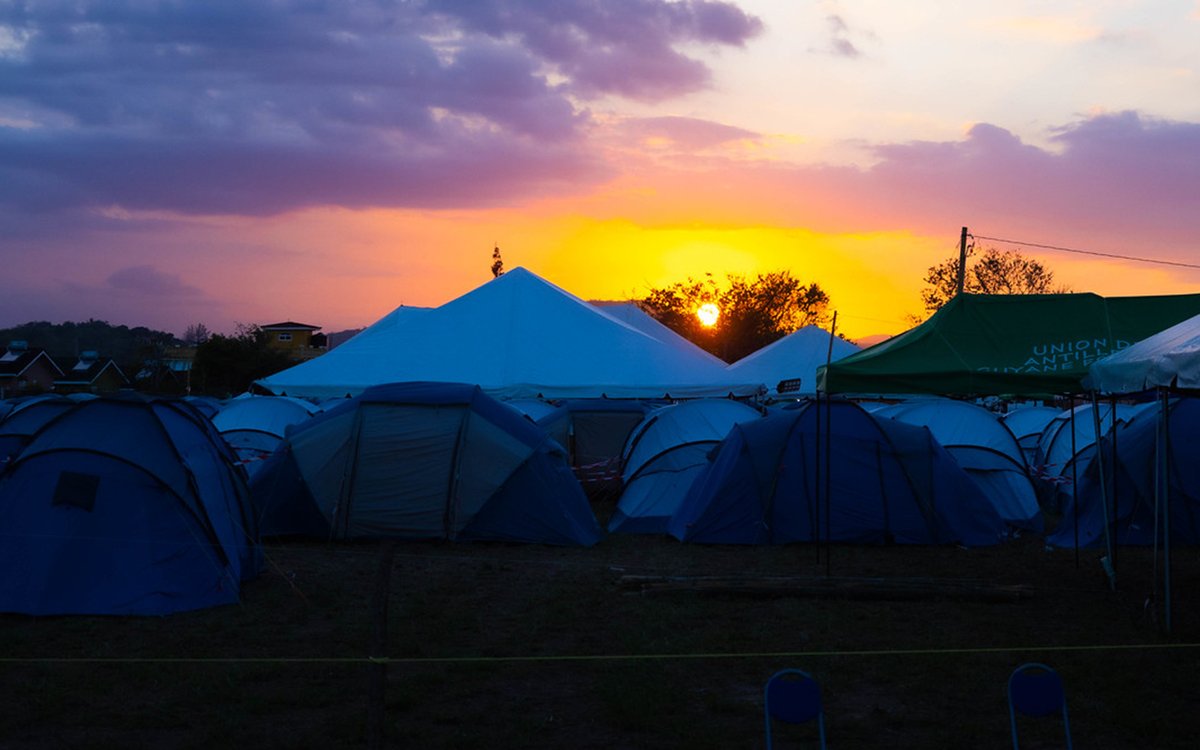 AdventistasDIA's tweet photo. “El tuvo que morir para que yo pudiera volver al Señor" https://t.co/W4jYHzDtAc #IADCamp23 #PathfindersInMission https://t.co/D5bCjE1UPI