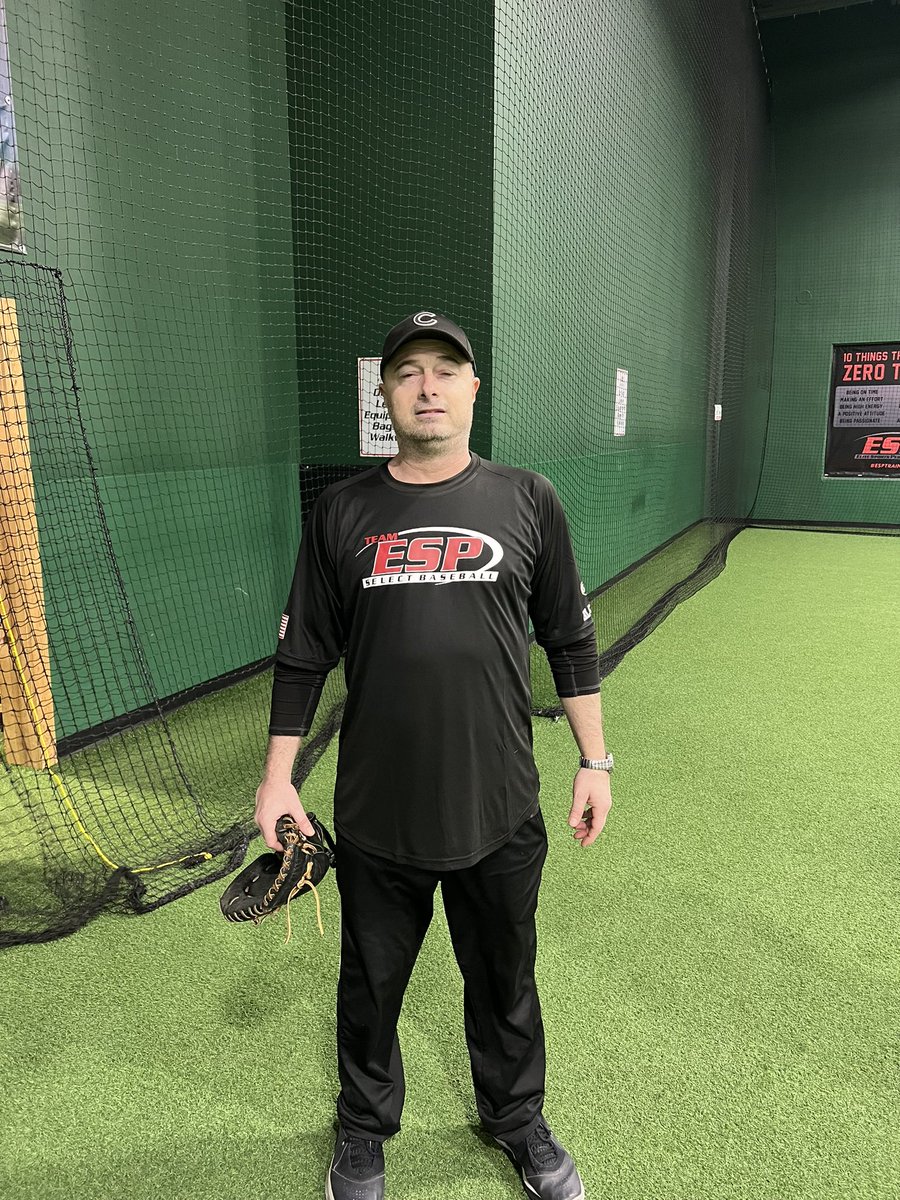 TaddGibby24's tweet image. Coach Trimarco now has an official ESP 12u Black jersey, but unfortunately no eligibility left 2 play😂. Guess he will just have 2 keep training guys. The 12u squad wanted to say thank u 4 all the winter training.  #ItsGoTime #ESPTrained #ESPFamily #CoachTrimarco @coachdudzienski