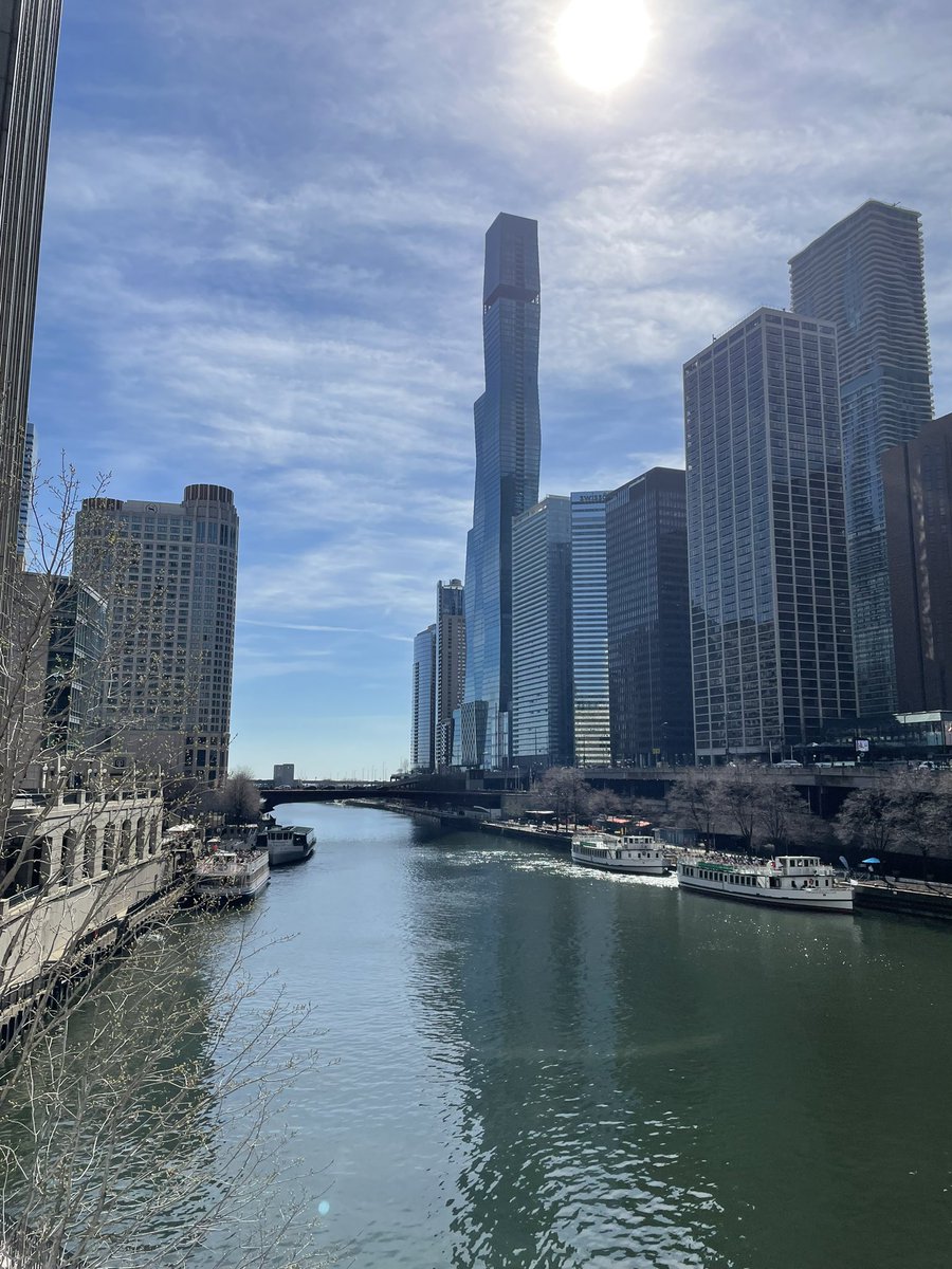 SoRoPhD's tweet photo. I just heard people talking about postionality on the street so it must be the start of a great morning —quick selfie before I have to be somewhere #AERA2023 #heychicago 💜💃🏻 https://t.co/L7o0I2oEwf