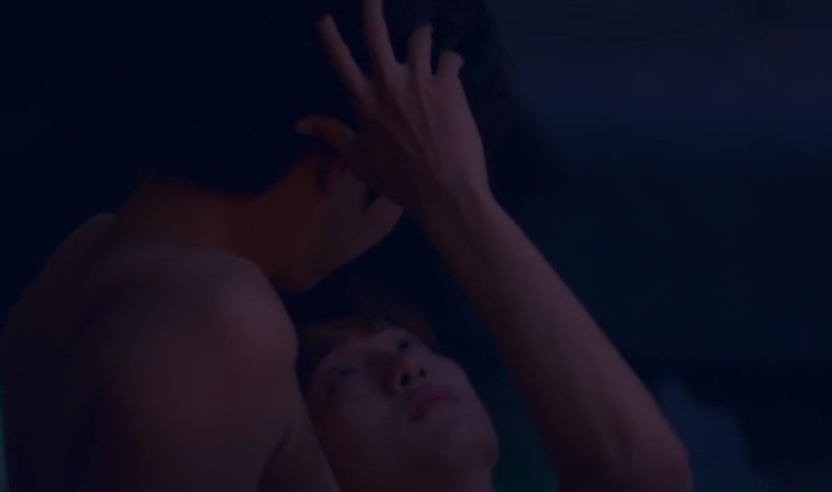 Dramas4thewin's tweet image. The fact that Interoception is considered the eighth sense and is the sensory system that helps us assess internal feelings is really what the filming style of #TheEighthSense is giving us. It's such an "internal" experience. #여덟번째감각 #rewatch