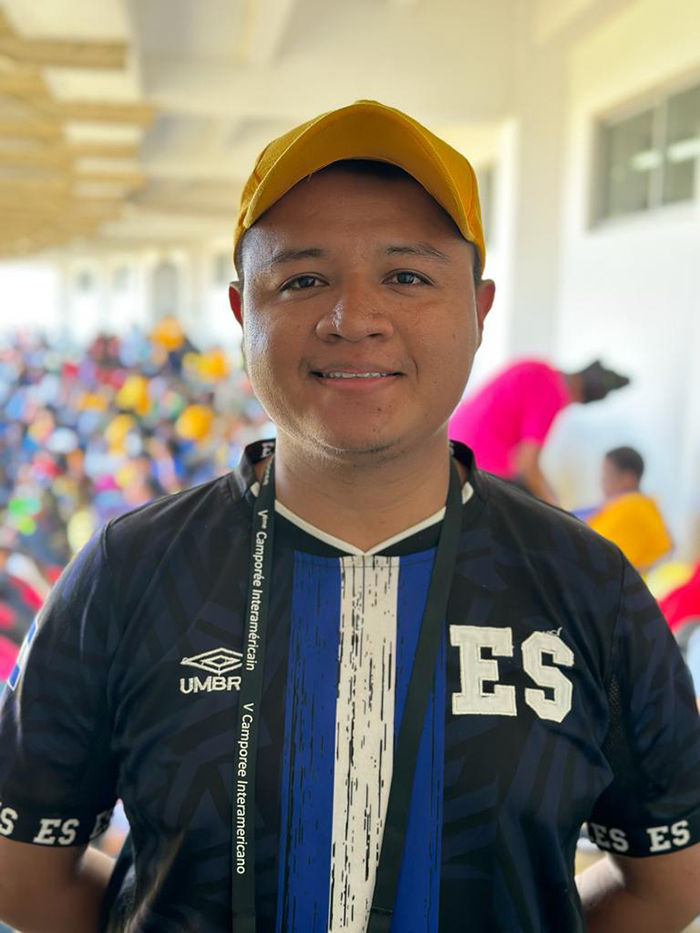 AdventistIAD's tweet photo. ‘He Died so I Could Return to the Lord’ https://t.co/PhtbFqNS11 #IADCamp2023 #PathfindersInMission https://t.co/6lq2qqDIi2