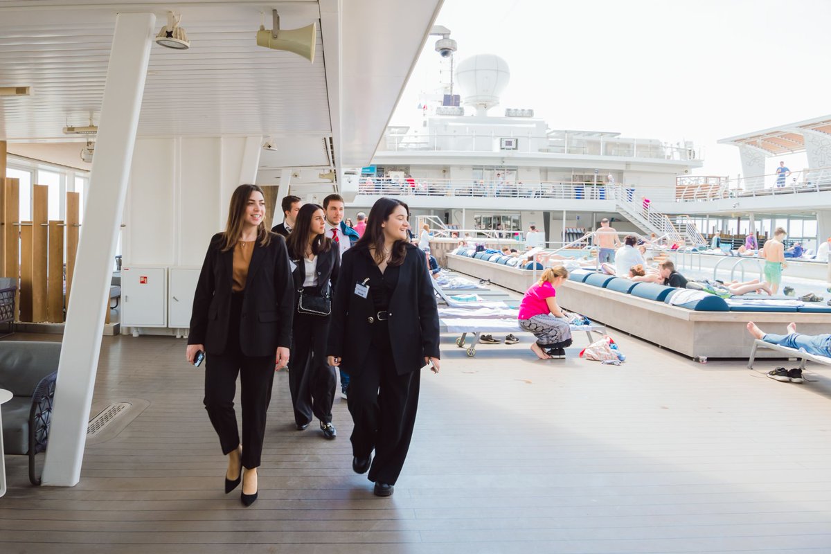 Hosting Tourism Management students of BCA College in an educational visit onboard Mein Schiff 6 of @tuicruises in Piraeus was an amazing experience, helping them understand the career opportunities in the cruise industry, a top priority for
@CLIAGlobal @CLIAEurope