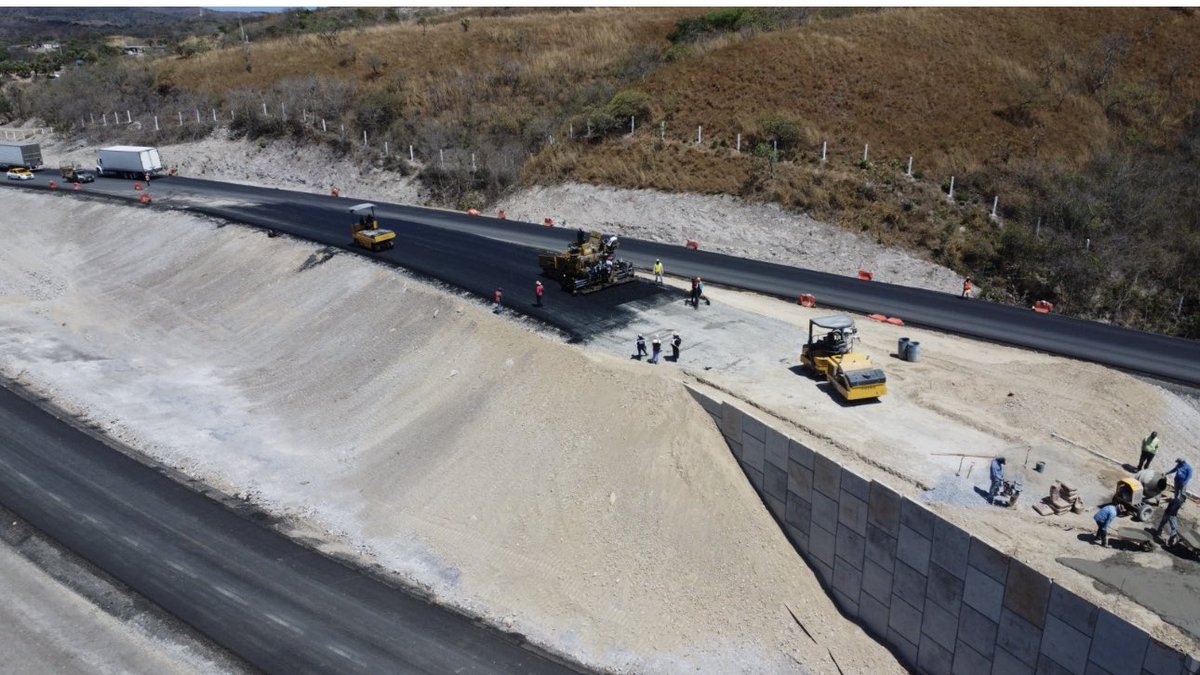 SalvaFernándezA tweet media