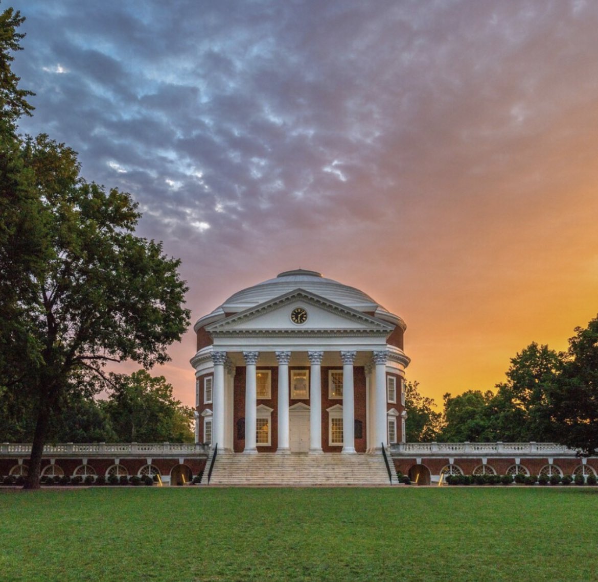 AmorArchCorp's tweet photo. #HappyBirthday to Architect Thomas Jefferson who among several other historic accomplishments designed The University of Virginia. The Rotunda is the centerpiece of the Academical Village and is modeled after the Pantheon in Rome. https://t.co/A1mzg1YtvA