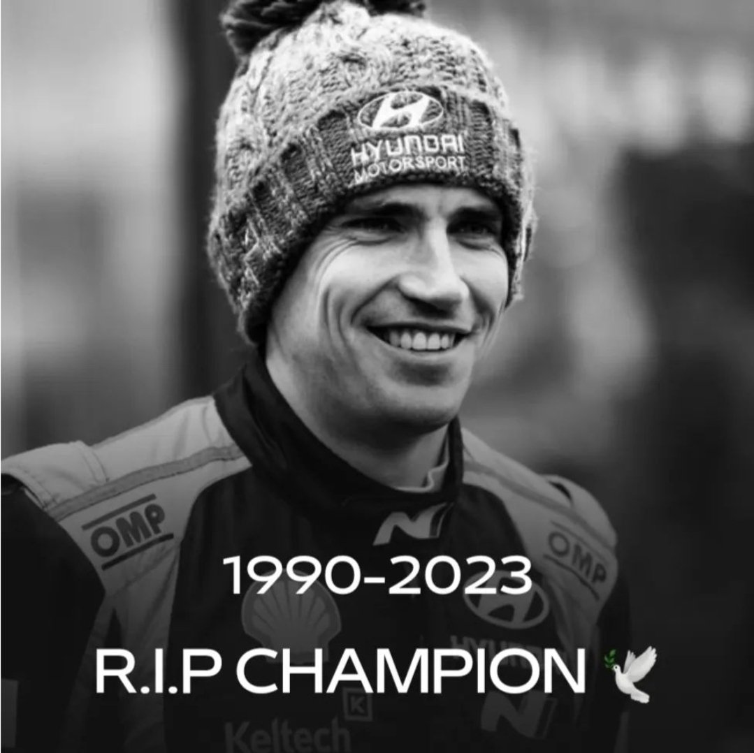 vicgosseye's tweet photo. R.I.P Champ
@Craig_Breen https://t.co/XdrCsXz9Fa