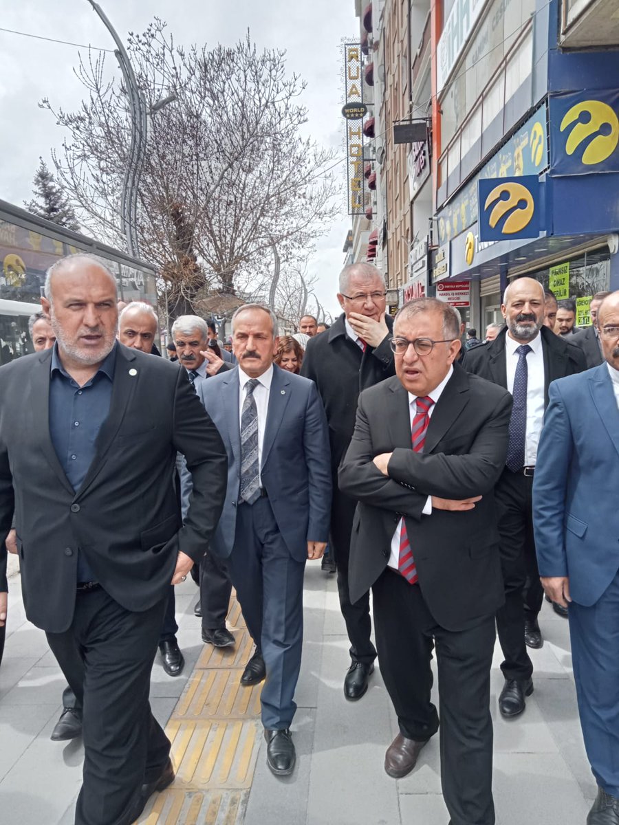 İl başkanımız Sayın <a href="/selimozgokce/">selim özgökçe</a> millet ittifakı Van milletvekili adayları ile birlikte ittifak parti merkezlerini ziyarette bulundu.