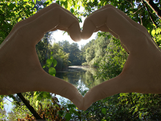 BentonSWCD's tweet photo. Our April Newsletter is absolutely stuffed with great resources, opportunities, and upcoming community events to help celebrate Earth Day all month long! - https://t.co/JxoQODtUho https://t.co/1LPkSURQyb