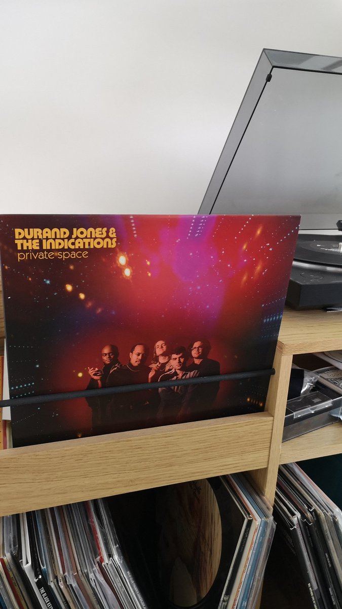 MQ_lasagne's tweet photo. @ColinMurray @bbc5live Witchoo (2021) - Durand Jones and the Indications

"I know a place spinnin' records 'til late
And my man says he's workin' the door" https://t.co/ahFriuEGKp