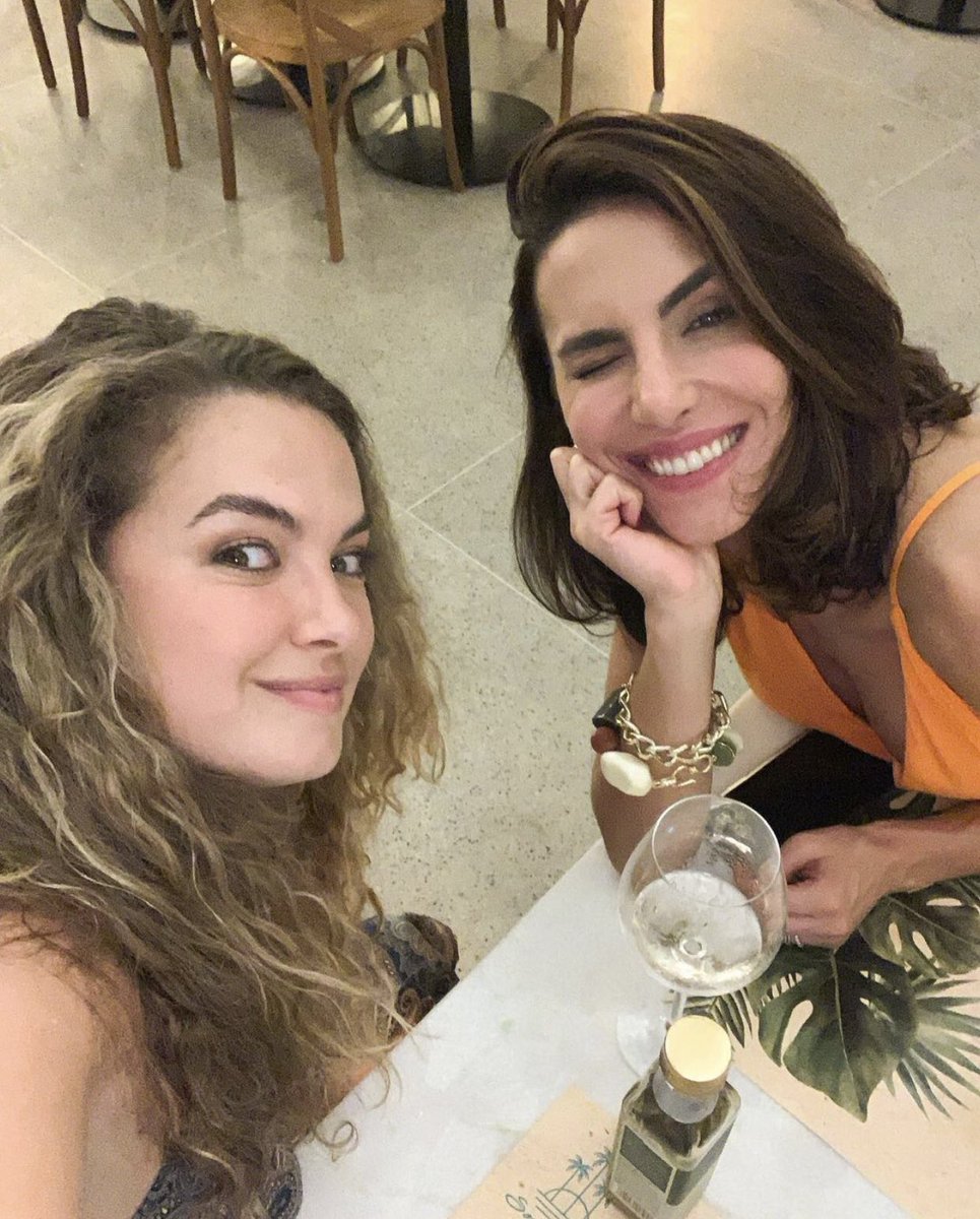 ProjetoLua's tweet photo. 🚨 Encontro de Milhões! 🥰
Ontem a Lua e Mel se encontraram, amamos essas duas juntas. #lumel #melfronckowiak #luablanco 🥰🥹 https://t.co/Azkf3YGl2d