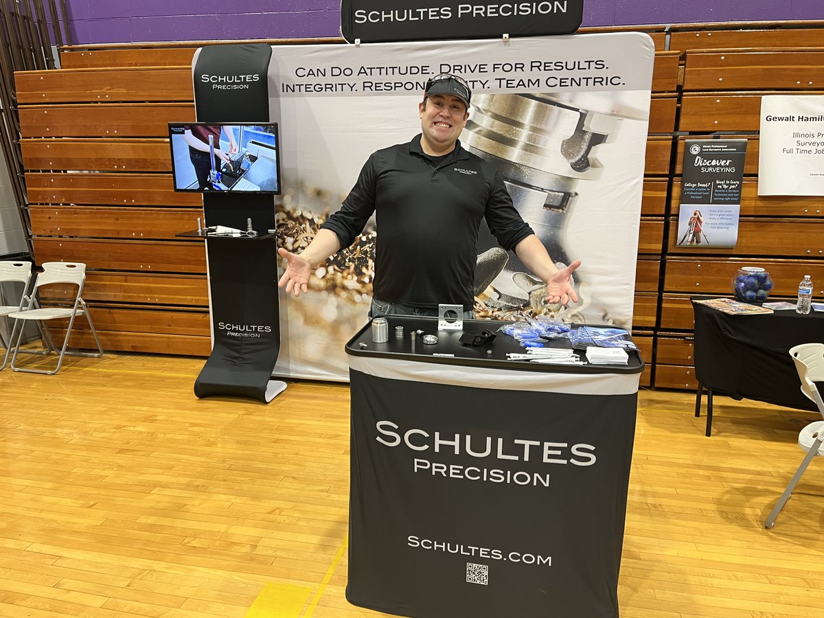 SchultesMfg's tweet photo. We had a great time last night meeting with potential future #Schultes Team Members at the 3rd Annual FOCUS ON YOUR FUTURE event at @NNVikings! Thanks for hosting us!

#manufacturing #cnc #cncmachining #manufacturingcareers #traininganddevelopment #opportunity #growth #careerfair https://t.co/3ER8BbkTZs
