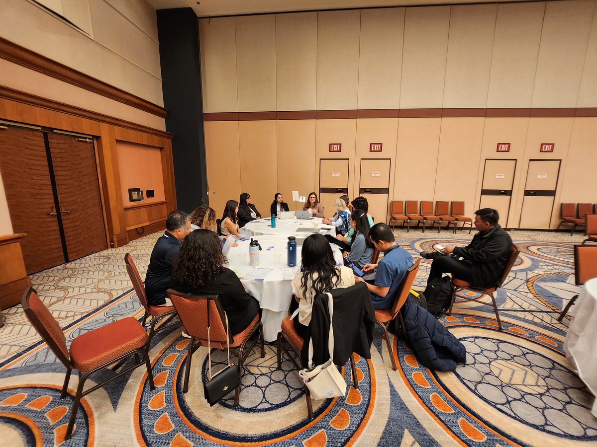 cv_teach's tweet photo. @AERA_BerSig second sessions are underway!
Photo - Exploring Content and Language Perspectives in Bilingual Education (Table 4)

More information about this session can be found at https://t.co/Nhj0Ya4RBX

#AERABERSIG #bilingualeducation #bilingualedsigAERA2023 #AERA2023 https://t.co/gPNJ4yxS4f