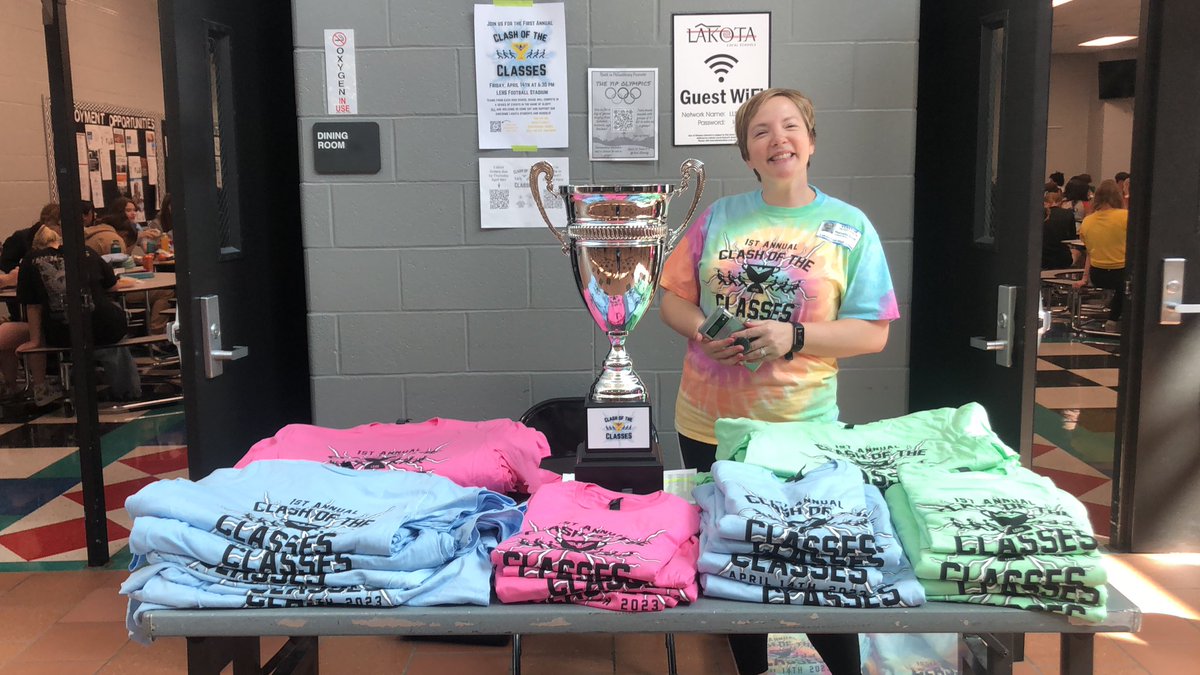 LEHS_PTSO's tweet image. Preorder #ClashOfTheClasses t-shirt pick up today @EAST_HAWKS at lunch, outside caf! 
Extras are also for sale. $15