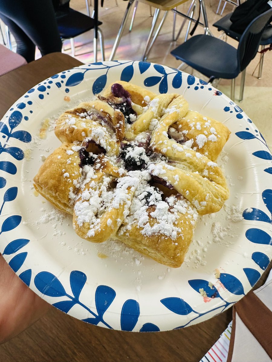 JCarterFCS's tweet photo. Puff Pastry with fruit and cream cheese filling in the making!
No one does it like our WARRIORS!💜 #introtoculinary
@melg2005 @rladinosFCS @WarrenNisd @NISDWarren @warrenfcs https://t.co/AYks0MOUr2