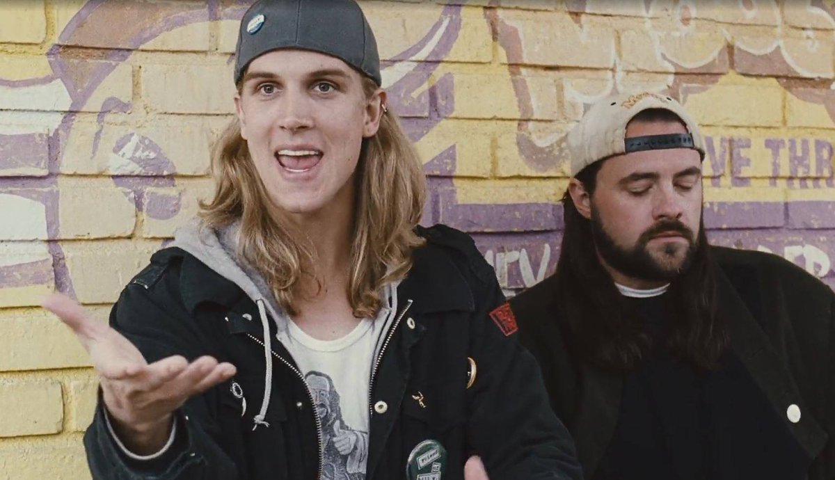 JayMewes's tweet photo. #TBT 2006 #Clerks2 Oh, fifteen bucks, little man, put that shit in my hand. Nong, nong, ning-a ning-a nong nong! https://t.co/AuCeDMAAfo